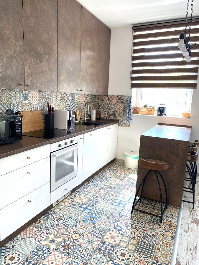 Residence Park Lovely Apartman With Private Parking Kysucke Nove Mesto Buitenkant foto